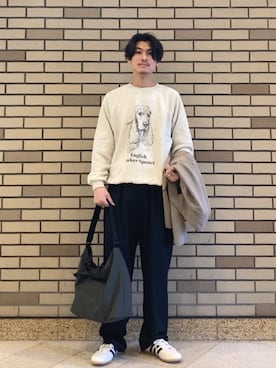 「adidas（アディダス）のadidas: GAZELLE LO PRO（スニーカー、ホワイト系）」を使った、木村さん（メンズ・178cm）の春コーディネート