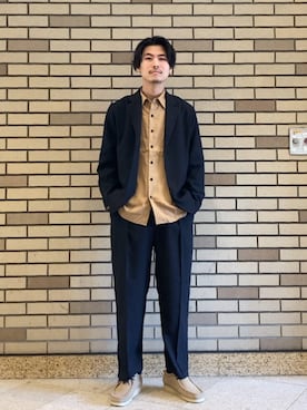 「SHIPS（シップス）のアイテム（トップス）」を使った、木村さん（メンズ・178cm）の春コーディネート