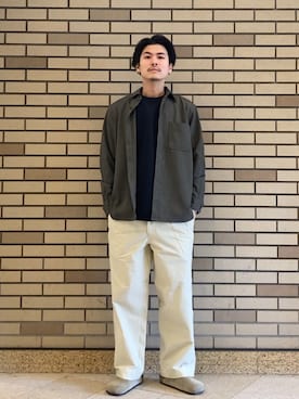 「SHIPS（シップス）のアイテム（トップス）」を使った、木村さん（メンズ・178cm）の春コーディネート