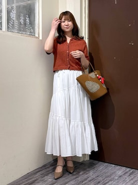 「mysty woman（ミスティウーマン）の【LE VERNIS】ハンドルトート（トートバッグ、ブラウン系）」を使った、さかべちゃんさん（レディース・167cm）の春コーディネート