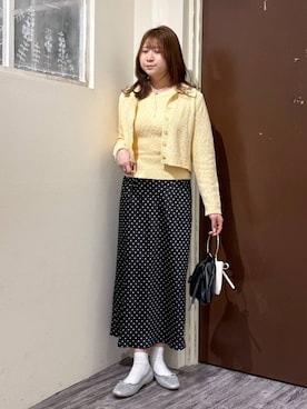 「mysty woman（ミスティウーマン）の襟付きスラブカーデタンクSET　659868（カーディガン/ボレロ、イエロー系）」を使った、さかべちゃんさん（レディース・167cm）の春コーディネート