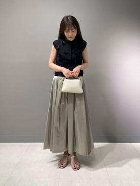 「URBAN RESEARCH ROSSO WOMEN（アーバンリサーチ　ロッソ）のアイテム（スカート）」を使った、nさん（レディース・154cm）の春コーディネート