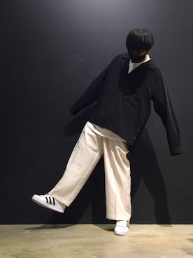 「Confirm（コンファーム）のアイテム（その他アウター）」を使った、りんmaさん（メンズ・171cm）の秋コーディネート