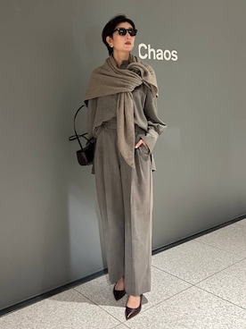 「アイテム（ストール/ショール）」を使った、chaos_haseさん（レディース・169cm）の秋コーディネート