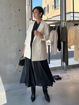 「アイテム（テーラードジャケット、ホワイト系）」を使った、chaos_haseさん（レディース・169cm）の秋コーディネート