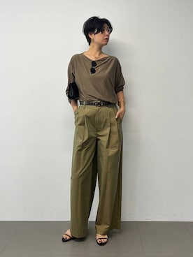 「Chaos（カオス）のChaos(カオス)/ コンタータックワイドパンツ（その他パンツ、グリーン系）」を使った、chaos_haseさん（レディース・169cm）の夏コーディネート