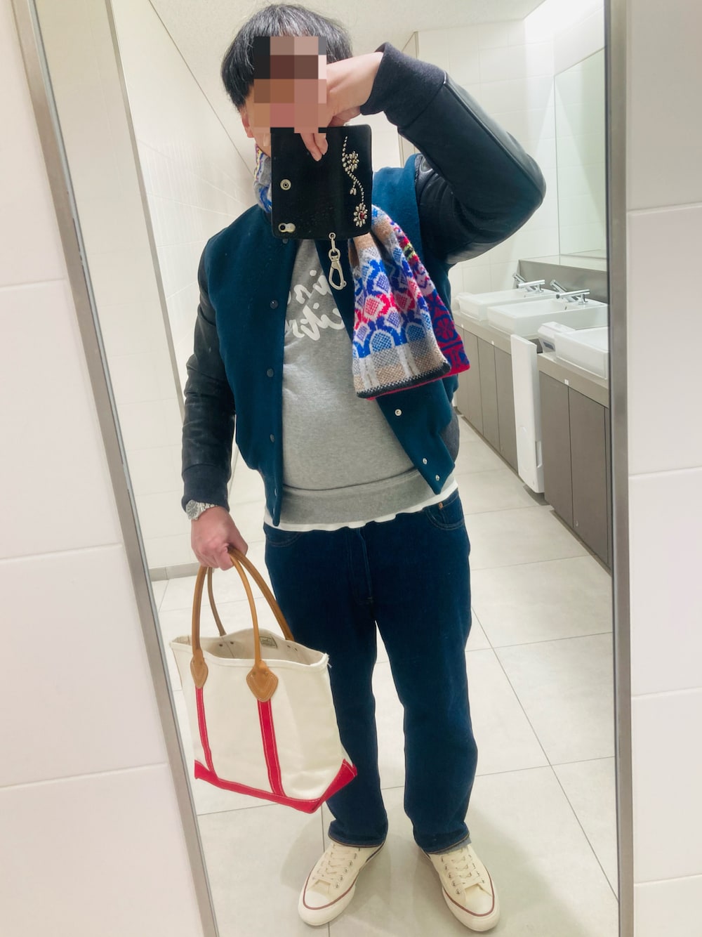 「Levi'sの501メキシコ製 ワンウォッシュデニム w36（デニムパンツ、ブルー系）」を使った、classicoairさん（メンズ・172cm）の冬コーディネートの1枚目の写真