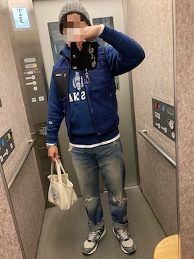 「Champion（チャンピオン）のアイテム（パーカー）」を使った、classicoairさん（メンズ・172cm）の冬コーディネート