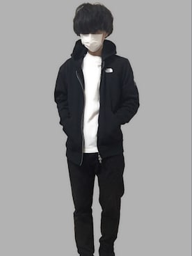 THE NORTH FACE(ザノースフェイス)のパーカーを使った人気