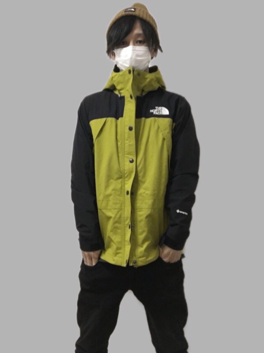 「THE NORTH FACE、ノースフェイス、マウンテンライトジャケット、マウンテンジャケット、マッチャグリーン、黄緑、ニット帽、カップチョリッド、メンズコーデ、好きな服を好きなように着る🐷💕、抹茶、今日のコーデ、冬コーデ、メンズファッション、ノースフェイサー」｜「THE NORTH FACEのザ・ノースフェイス / カプッチョリッド NNJ41710 （キッズ）（ニットキャップ/ビーニー、ブラウン系）」を使った、J1KK0さん（メンズ・166cm）の冬コーディネートの1枚目の写真