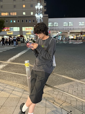 「アイテム（トップス）」を使った、えびふらいさん（メンズ・178cm）の秋コーディネート