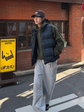 「アイテム（マウンテンパーカー）」を使った、YUSEIさん（メンズ・178cm）の冬コーディネート