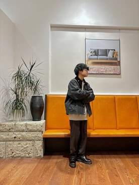 「スラックス」｜「アイテム（その他アウター）」を使った、いくたさん（メンズ・160cm）の秋コーディネート