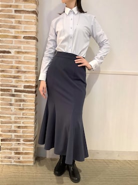 「アイテム（ビジネスシャツ）」を使った、BRICK HOUSE by Tokyo Shirts 静岡マークイズ店さん（レディース・167cm）の秋コーディネート