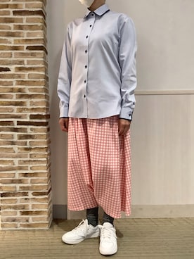 「アイテム（ビジネスシャツ）」を使った、BRICK HOUSE by Tokyo Shirts 静岡マークイズ店さん（レディース・155cm）の秋コーディネート