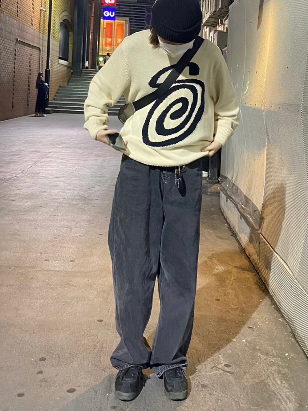 アロー様 C6108 オーバーT×パンツコーデ kotohayokozawa】SIDE LINE WIDE FLARE DENIM PANTS｜CONVERSE