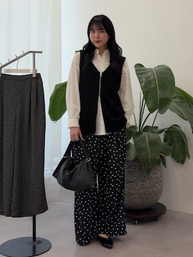「AMERICAN HOLIC（アメリカンホリック）のドットサテンイージーパンツ（その他パンツ、ブラック系）」を使った、fuwa chanさん（レディース・162cm）の春コーディネート