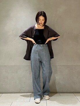 「Ungrid（アングリッド）のペインタールーズパンツ（デニムパンツ）」を使った、長倉稔里さん（レディース・169cm）の春コーディネート