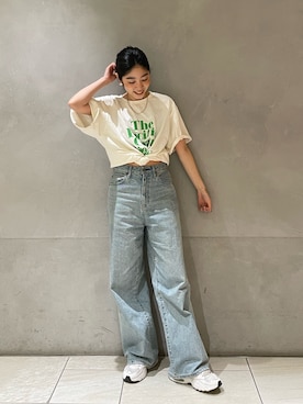 峯村真由さんのコーディネート