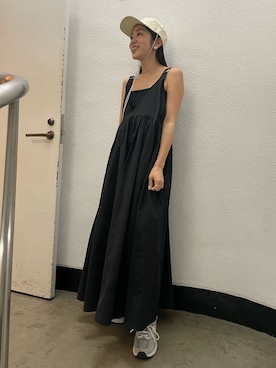 「アイテム（キャップ）」を使った、峯村真由さん（レディース・158cm・20代）の春コーディネート