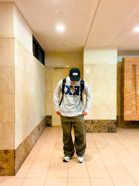 「ASICS（アシックス）のアイテム」を使った、NOSUKEさん（メンズ・173cm）の春コーディネート