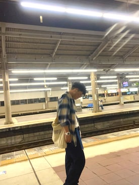 「UNIVERSAL OVERALL（ユニバーサルオーバーオール）のアイテム」を使った、NOSUKEさん（メンズ・173cm）の秋コーディネート