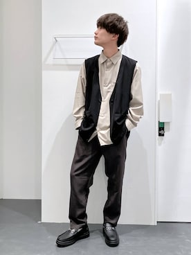 「LAKOLE（ラコレ）のアイテム（ベスト）」を使った、おばてぃーさん（メンズ・169cm）の春コーディネート