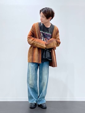 「LAKOLE（ラコレ）のグラデストライプカーディガン/146463（カーディガン/ボレロ）」を使った、おばてぃーさん（メンズ・169cm）の秋コーディネート