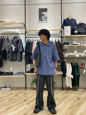 「URBAN RESEARCH DOORS（アーバンリサーチドアーズ）の『イージーケア/速乾/UVカット』クイックドライ オープンカラー ショートスリーブ シャツ（シャツ/ブラウス、ブルー系）」を使った、Yuichiroさん（メンズ・171cm）の夏コーディネート