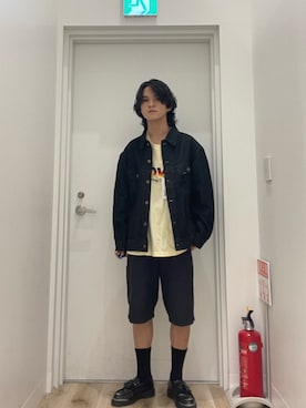 「Lee（リー）の『別注』Lee101×DOORS　JACKET（デニムジャケット、ブラック系）」を使った、Yuichiroさん（メンズ・171cm）の秋コーディネート
