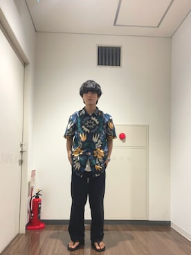 「URBAN RESEARCH DOORS（アーバンリサーチドアーズ）のpatagonia　MS GO TO SHIRTS（シャツ/ブラウス、ブラック系）」を使った、Yuichiroさん（メンズ・171cm）の夏コーディネート