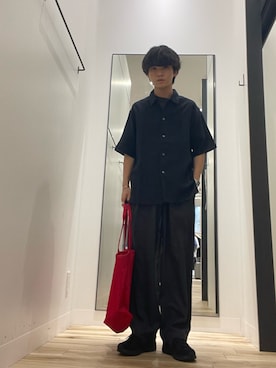 「URBAN RESEARCH DOORS（アーバンリサーチドアーズ）のカバーリングリネン キャンプカラーシャツ（シャツ/ブラウス、ブルー系）」を使った、Yuichiroさん（メンズ・171cm）の夏コーディネート