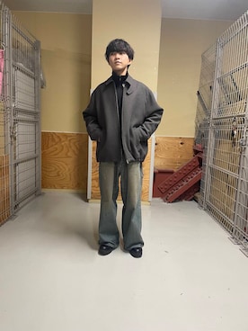 「URBAN RESEARCH DOORS（アーバンリサーチドアーズ）のウールメルトンジップブルゾン（ブルゾン、グレー系）」を使った、Yuichiroさん（メンズ・171cm）の冬コーディネート