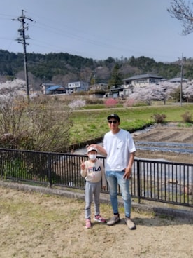 シンプルデニムおじさん👖さん（メンズ・180cm）の春コーディネート