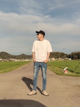 「RATTLE TRAP（ラトルトラップ）のアイテム」を使った、シンプルデニムおじさん👖さん（メンズ・180cm）の春コーディネート