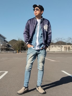 「RATTLE TRAP（ラトルトラップ）のアイテム」を使った、よく食べ寝て音楽聴き旅ほぼデニムさん（メンズ・180cm）の春コーディネート