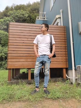 「アイテム（バッグ）」を使った、よく食べてよく寝て音楽聴いて時々旅行さん（メンズ・180cm・30代）の夏コーディネート