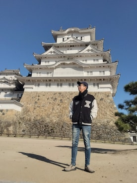 「アイテム（スリッポン）」を使った、よく食べてよく寝て音楽聴いて時々旅行さん（メンズ・180cm）の秋コーディネート