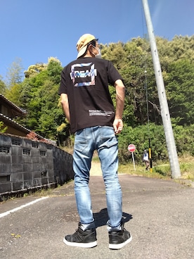 「ヒラキ（ヒラキ）のアイテム（スニーカー）」を使った、デニム大好きおじさん夏は白Ｔさん（メンズ・180cm）の春コーディネート