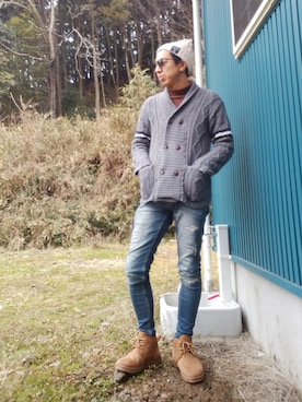 「ヒラキ（ヒラキ）のアイテム（ニットキャップ/ビーニー）」を使った、デニム大好きおじさん夏は白Ｔさん（メンズ・180cm）の冬コーディネート