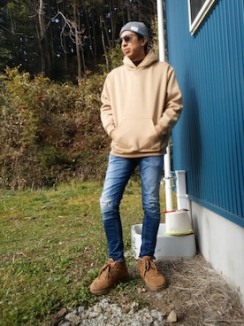 「JOURNAL STANDARD（ジャーナルスタンダード）のアイテム（帽子）」を使った、デニム大好きおじさん夏は白Ｔさん（メンズ・180cm）の冬コーディネート