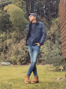 「Dedes（デデス）のアイテム」を使った、よく食べ寝て音楽聴き旅ほぼデニムさん（メンズ・180cm）の冬コーディネート