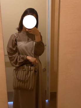 「JUNOAH（ジュノア）のアイテム（サロペット/オーバーオール）」を使った、mimisさん（レディース・157cm）の秋コーディネート