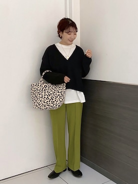 「ピスタチオ」｜「アイテム（スラックス）」を使った、hitomiさん（レディース・155cm）の冬コーディネート