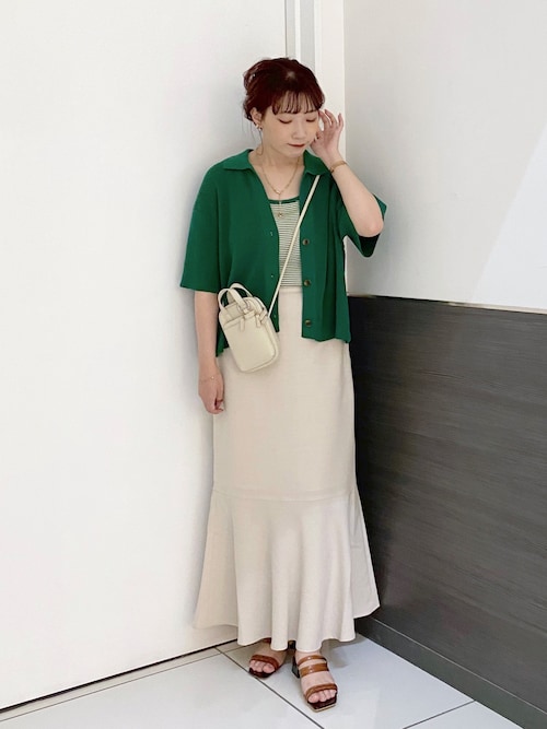 た*ん様 サンローランオリーブグリーン フード付きポンチョ た*ん様 サンローランオリーブグリーン フード付きポンチョ