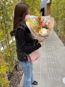 「アイテム（ダウンベスト）」を使った、れんさん（レディース・153cm）の秋コーディネート
