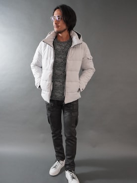 「白スニーカー」｜「アイテム（その他アウター）」を使った、hideawaysofficialさん（メンズ・176cm）の秋コーディネート