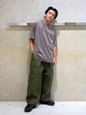 「RAGEBLUE（レイジブルー）のアイテム（カーゴパンツ）」を使った、カサイさん（メンズ・165cm）の夏コーディネート