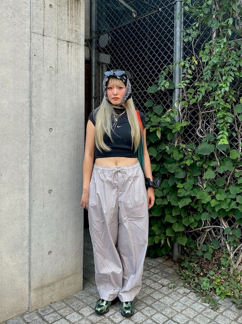ナイキ スポーツウェア チル テリー ウィメンズ スリム クロップド フレンチテリー ホルタートップ / Nike Sportswear Chill Terry Women's Slim Cropped French Terry Halter Top HJ1212-010 Black