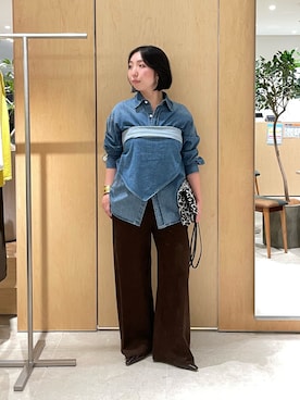 「アイテム（シャツ/ブラウス）」を使った、hanaさん（レディース・159cm）の秋コーディネート